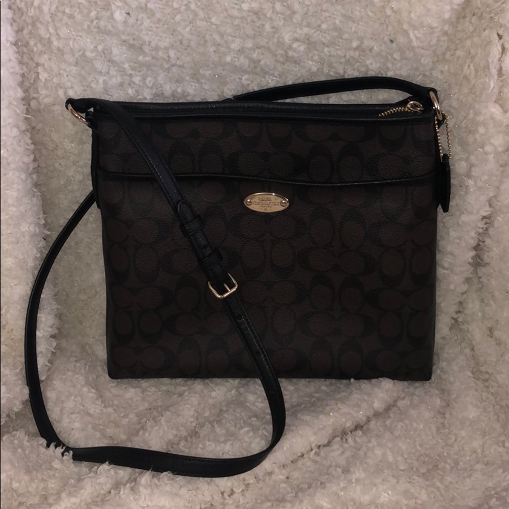 Large coach crossbody bag!